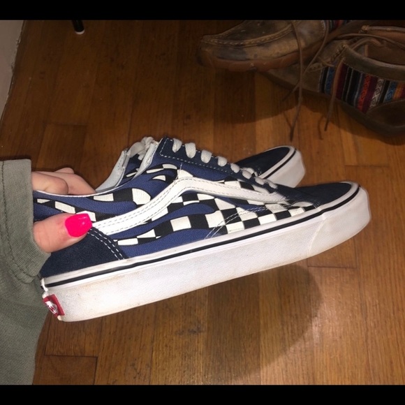 vans - Picture 2 of 2